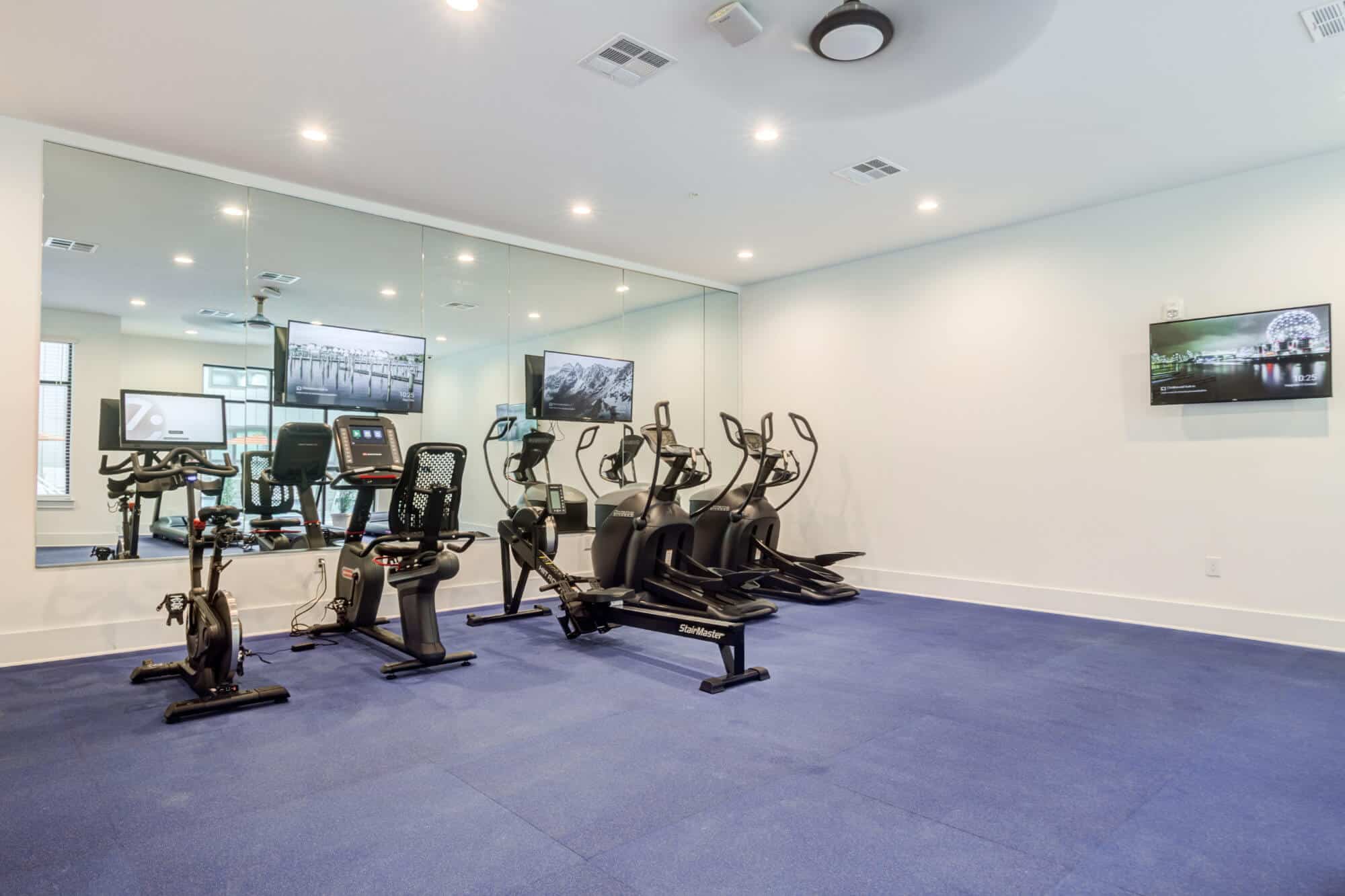 the nest at university center luxury off campus apartments near winthrop university cardio fitness center
